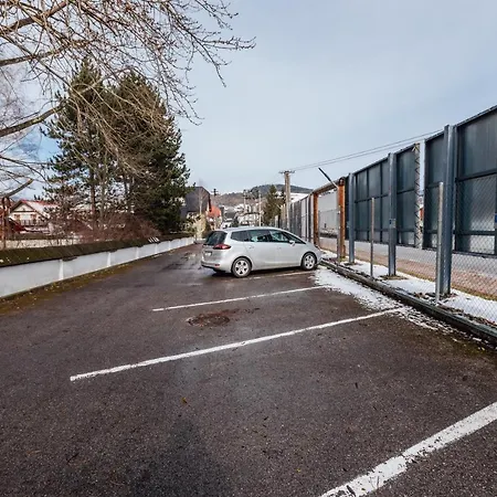 شقة 15 Mymara Bešeňová